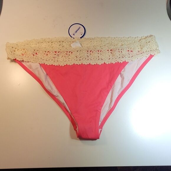 BRAND NEW SWIMSUITS FOR ALL WOMEN"S BOTTOM - Picture 2 of 13